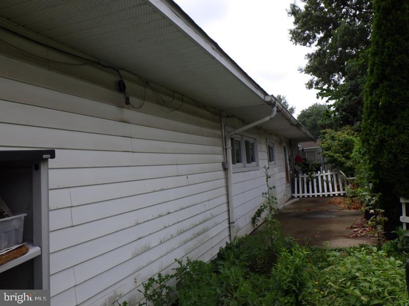 16 Gable Hill Rd