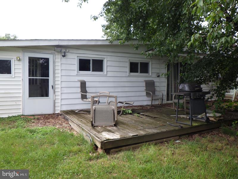 16 Gable Hill Rd
