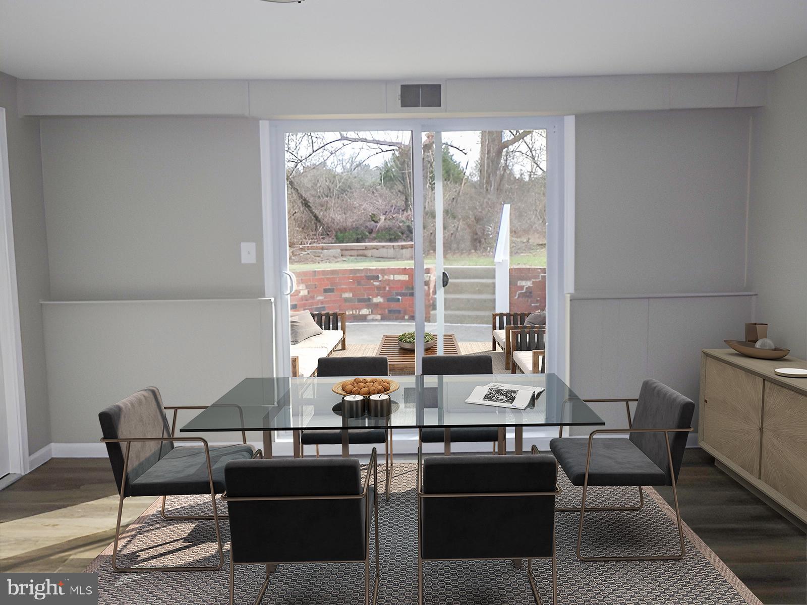 205 Colonial Dr