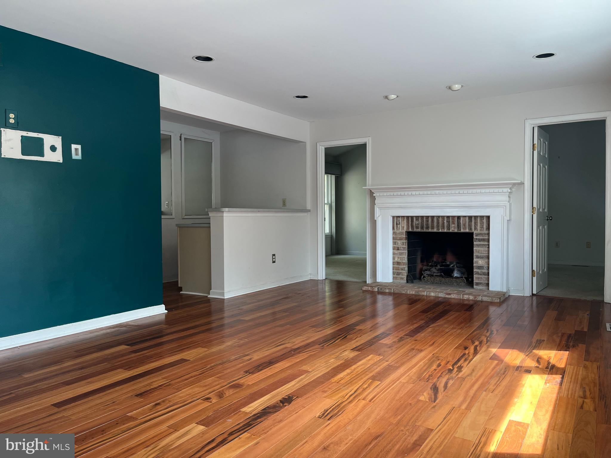 1475 Greenmeadows Rd