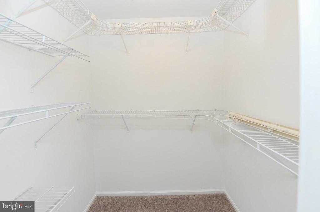 1357 Apple Blossom Dr