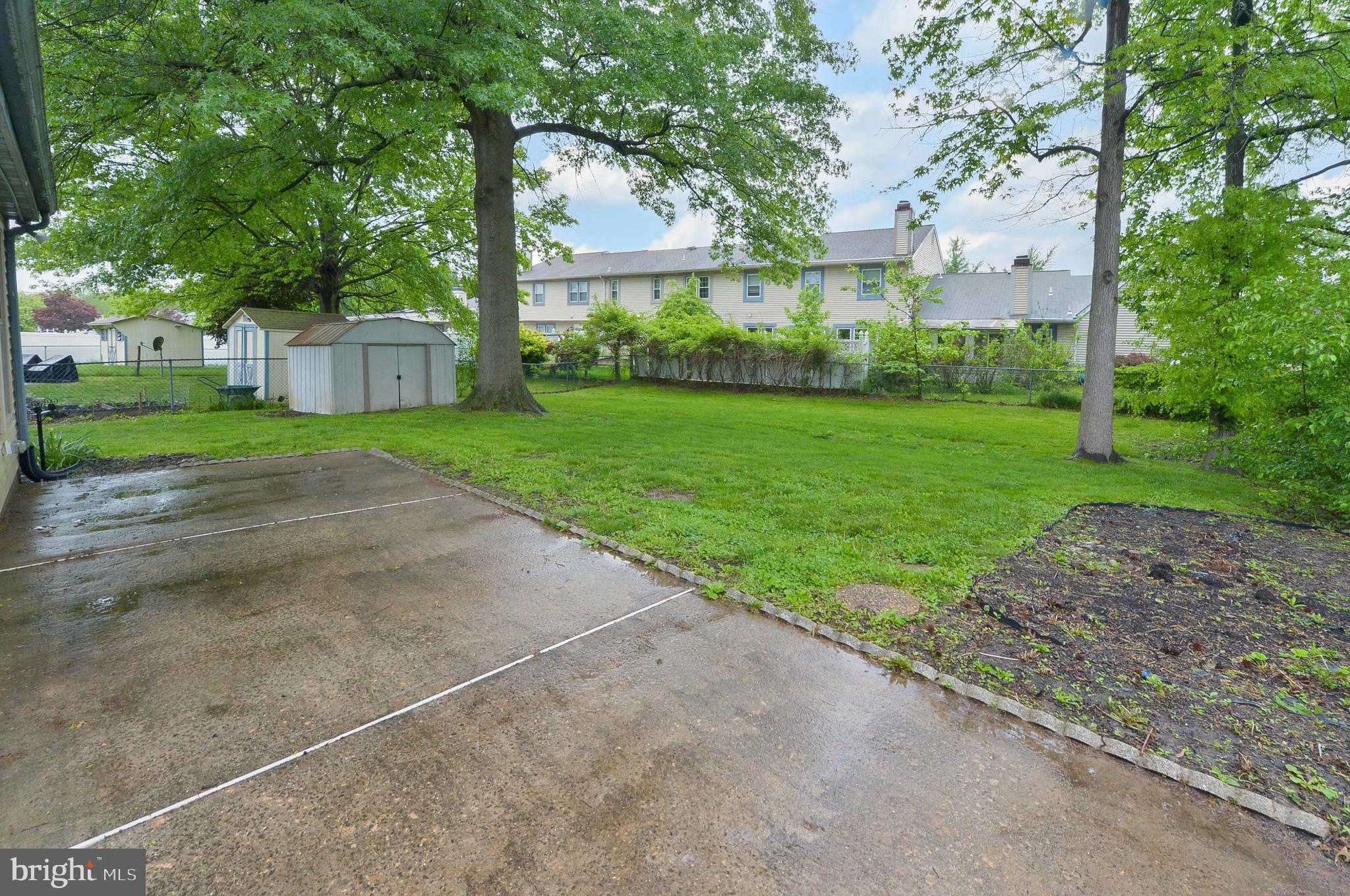 1357 Apple Blossom Dr