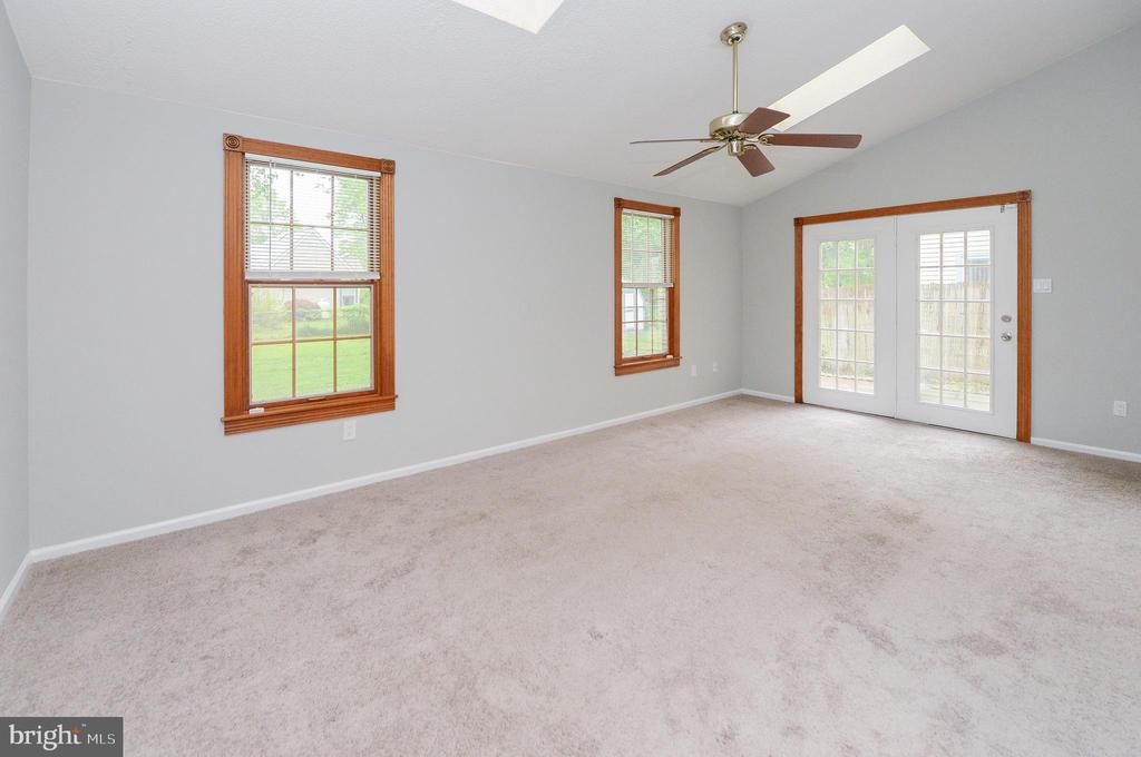1357 Apple Blossom Dr