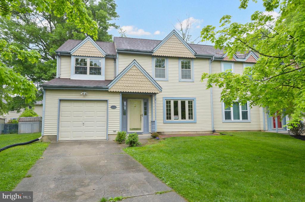 1357 Apple Blossom Dr
