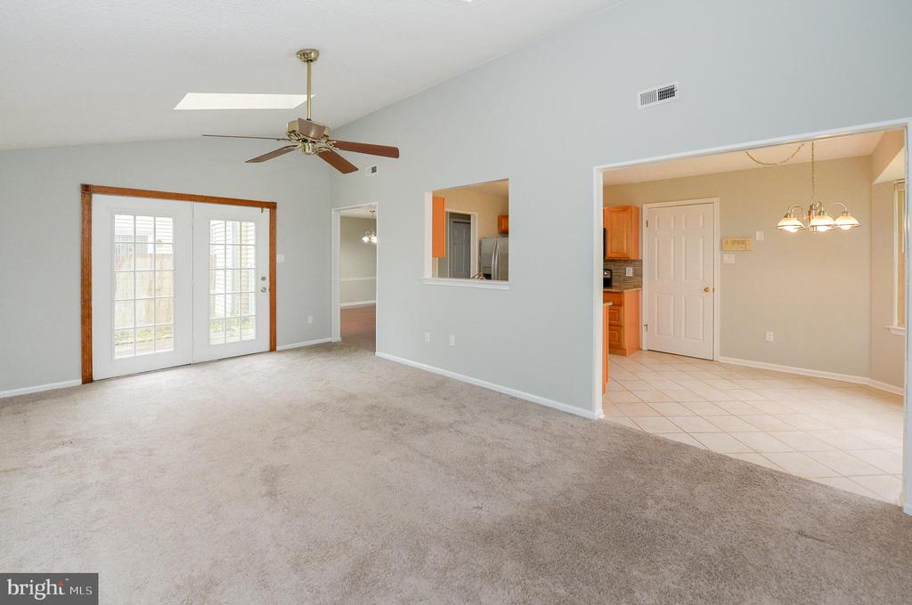 1357 Apple Blossom Dr