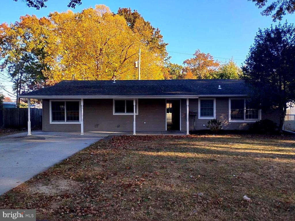 333 Thornridge Dr