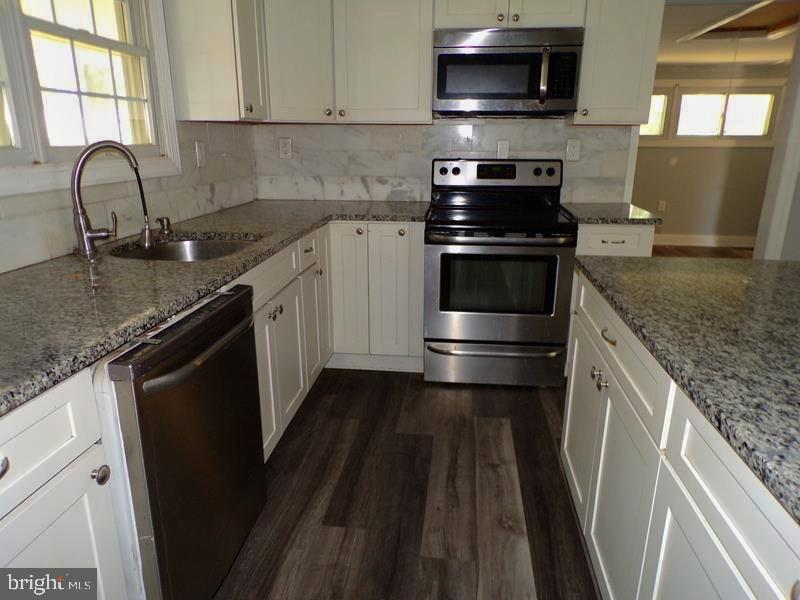 333 Thornridge Dr