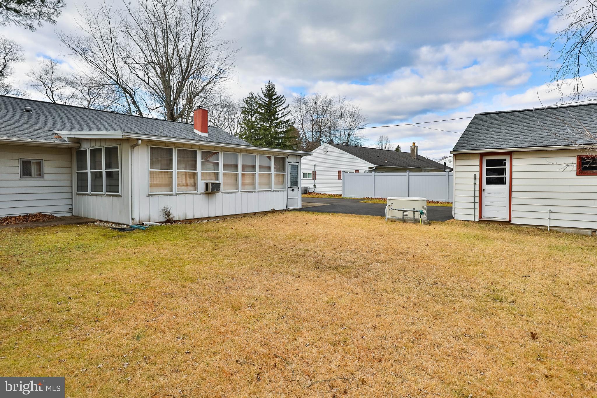 1031 Jeffrey Dr