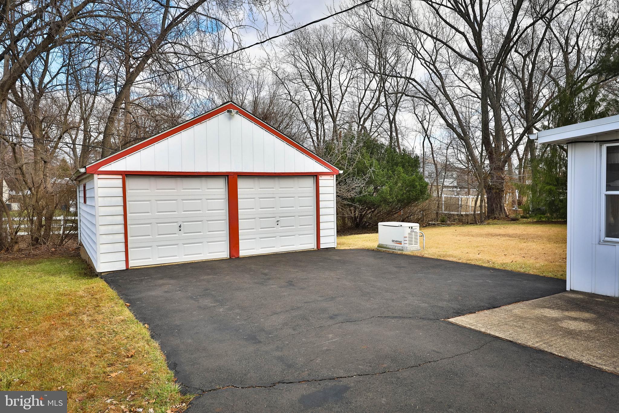 1031 Jeffrey Dr