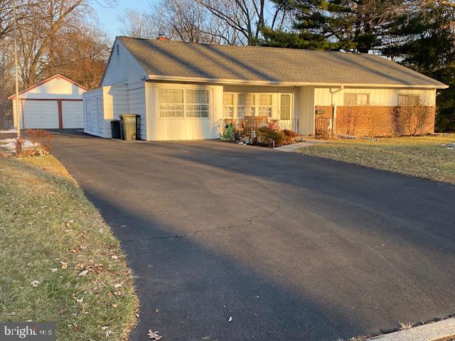 1031 Jeffrey Dr