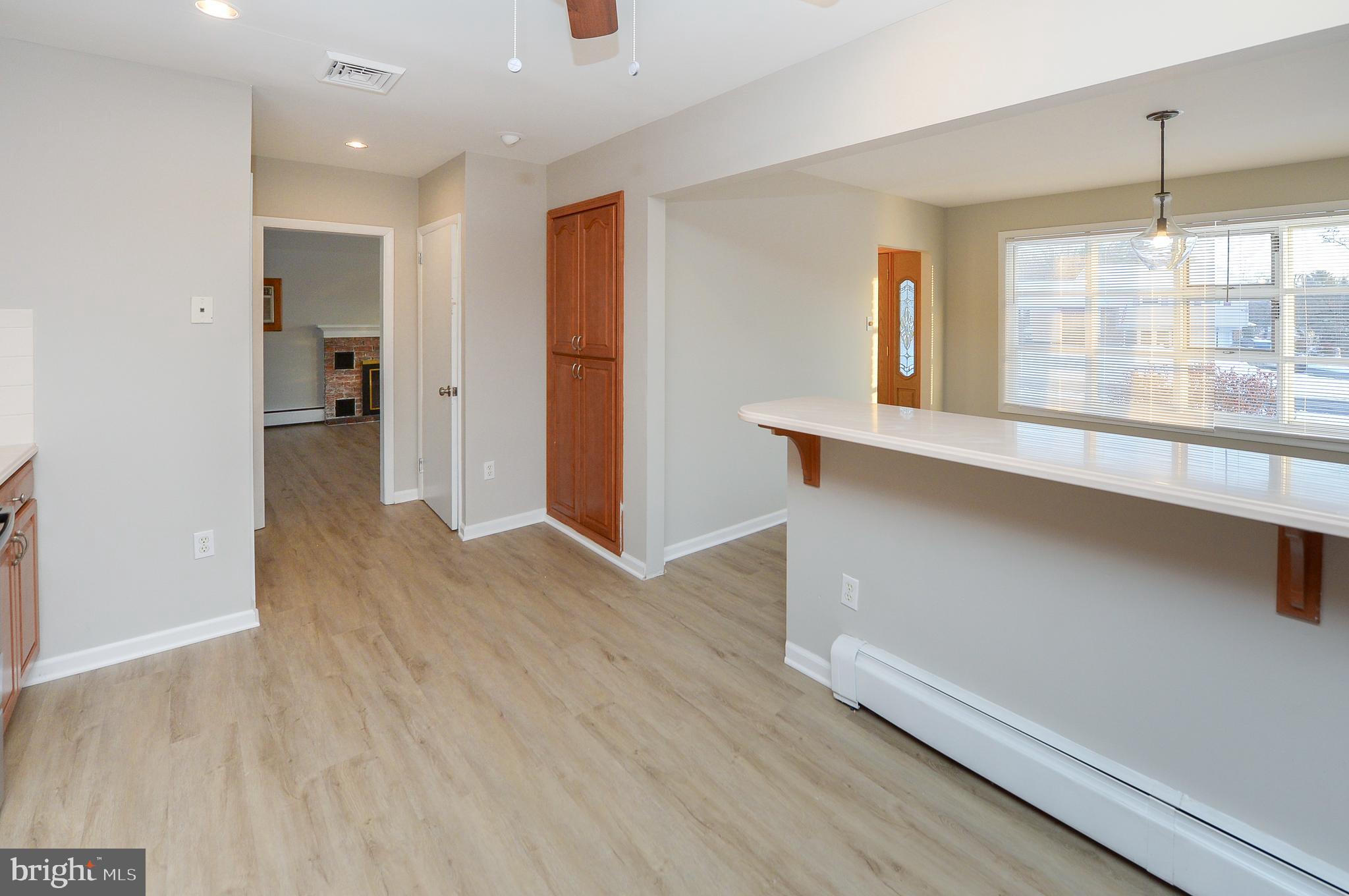 11 Concord Ln