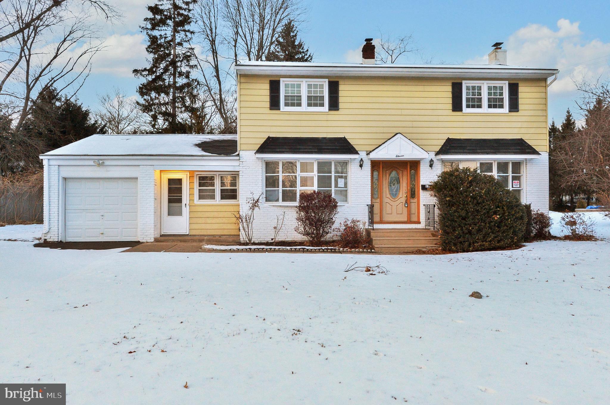 11 Concord Ln