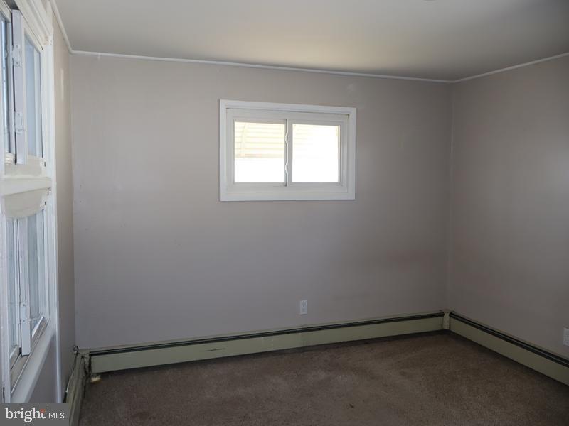 69 Tulip Ln