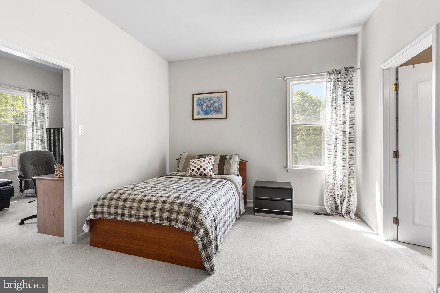 19 Saratoga Ct
