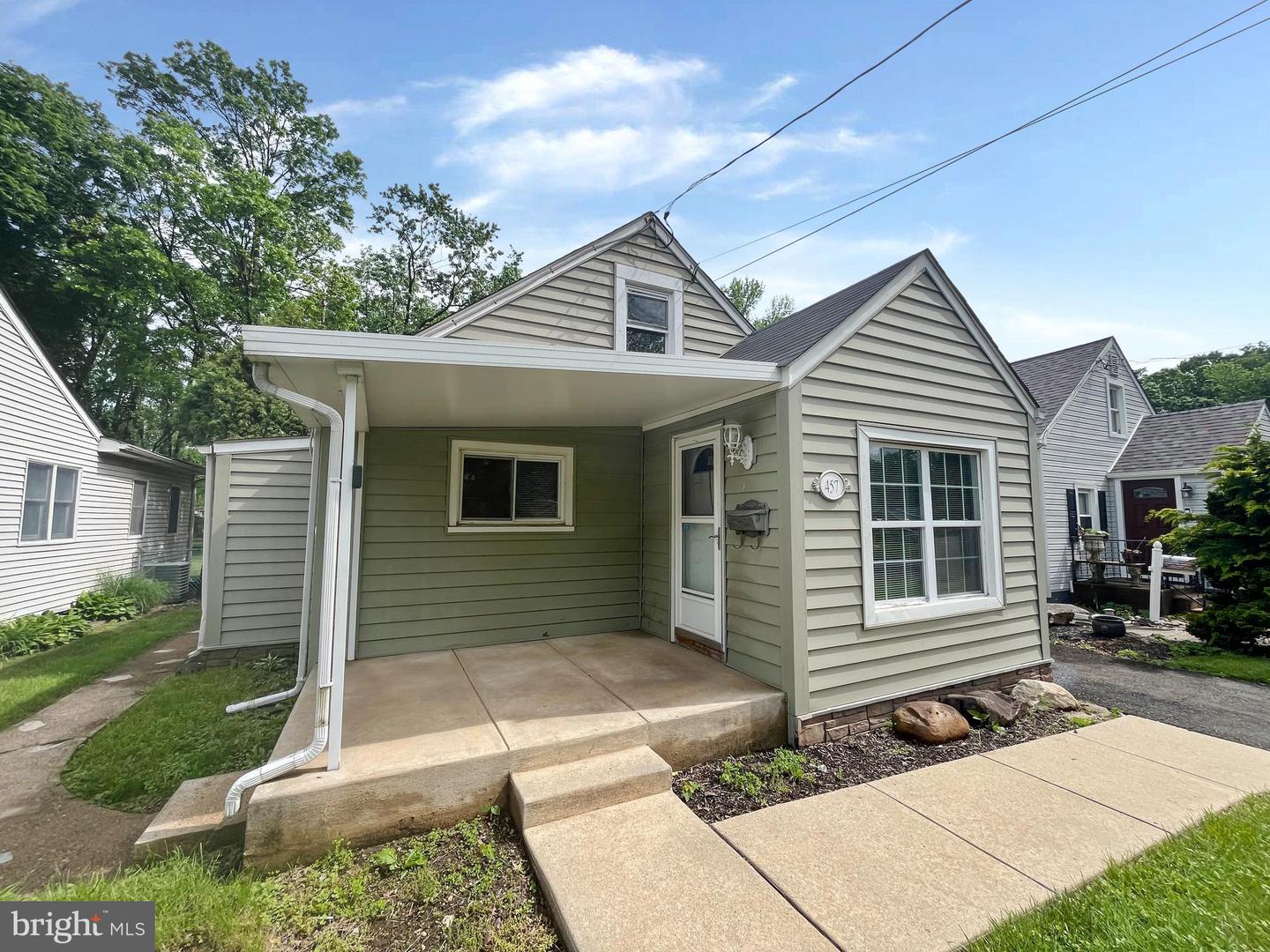457 McKinley Ave