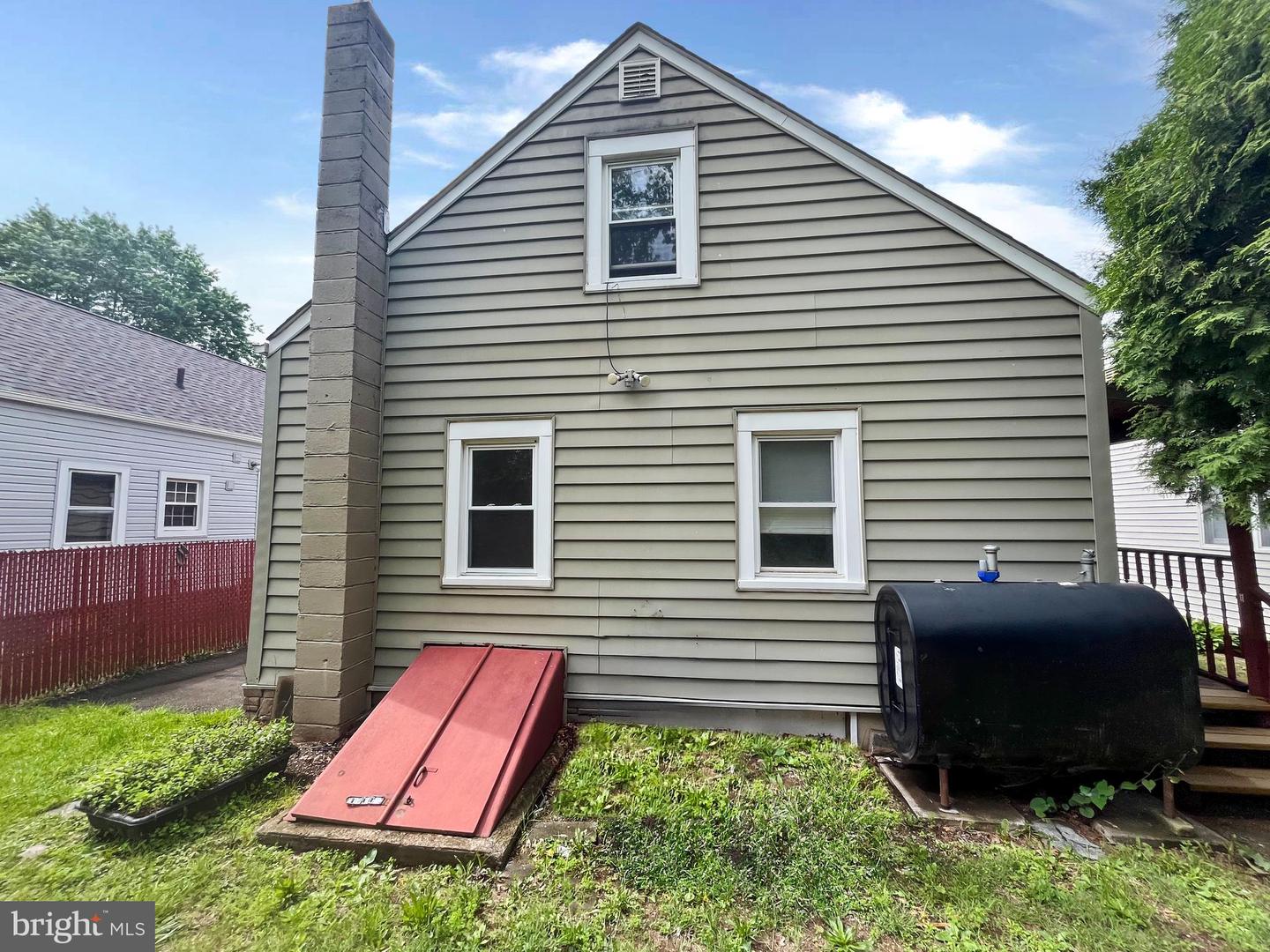 457 McKinley Ave