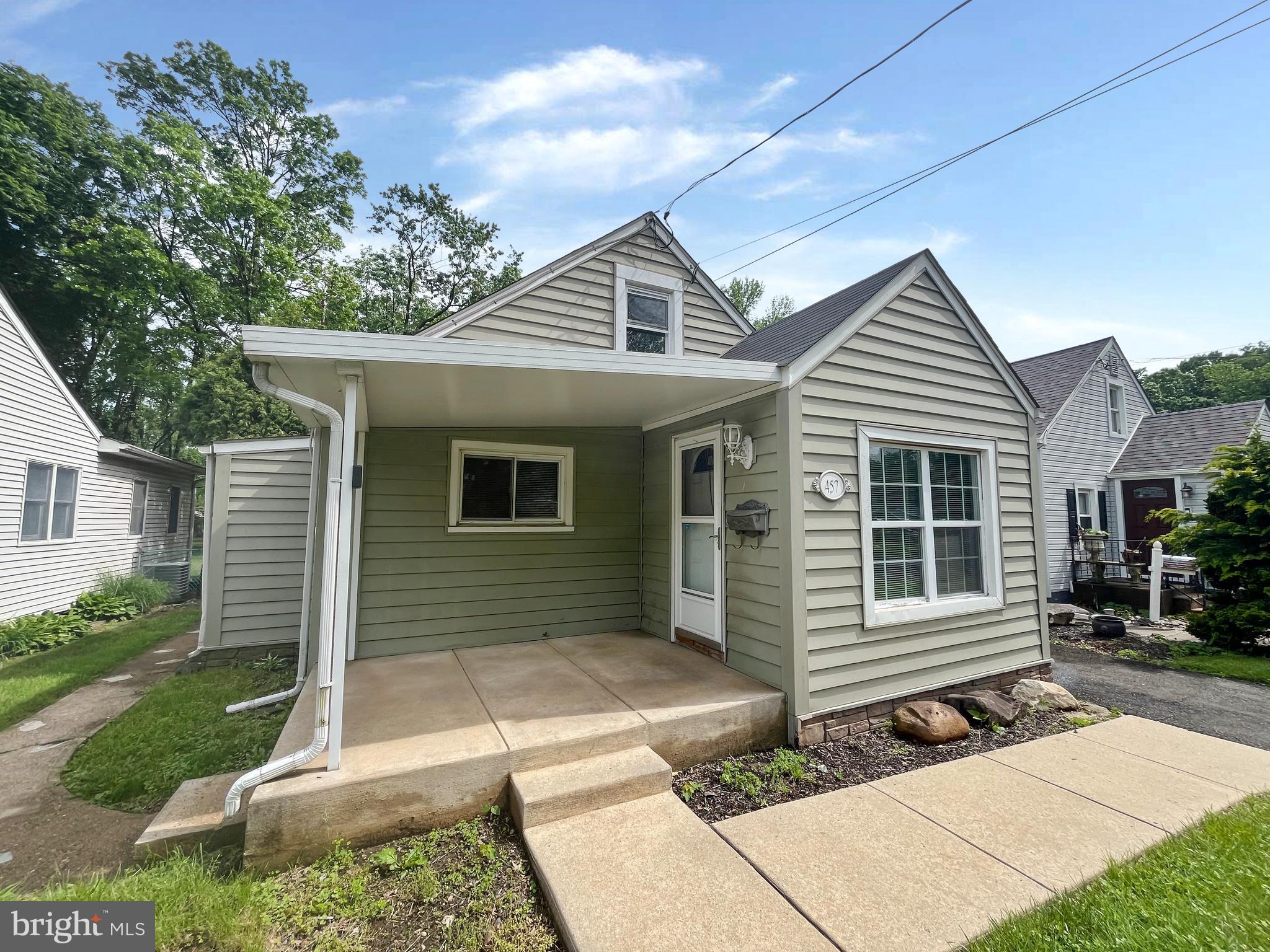 457 McKinley Ave