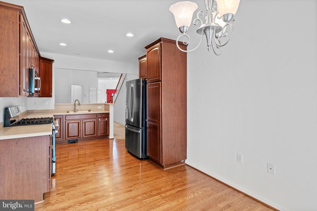815 Geranium Dr