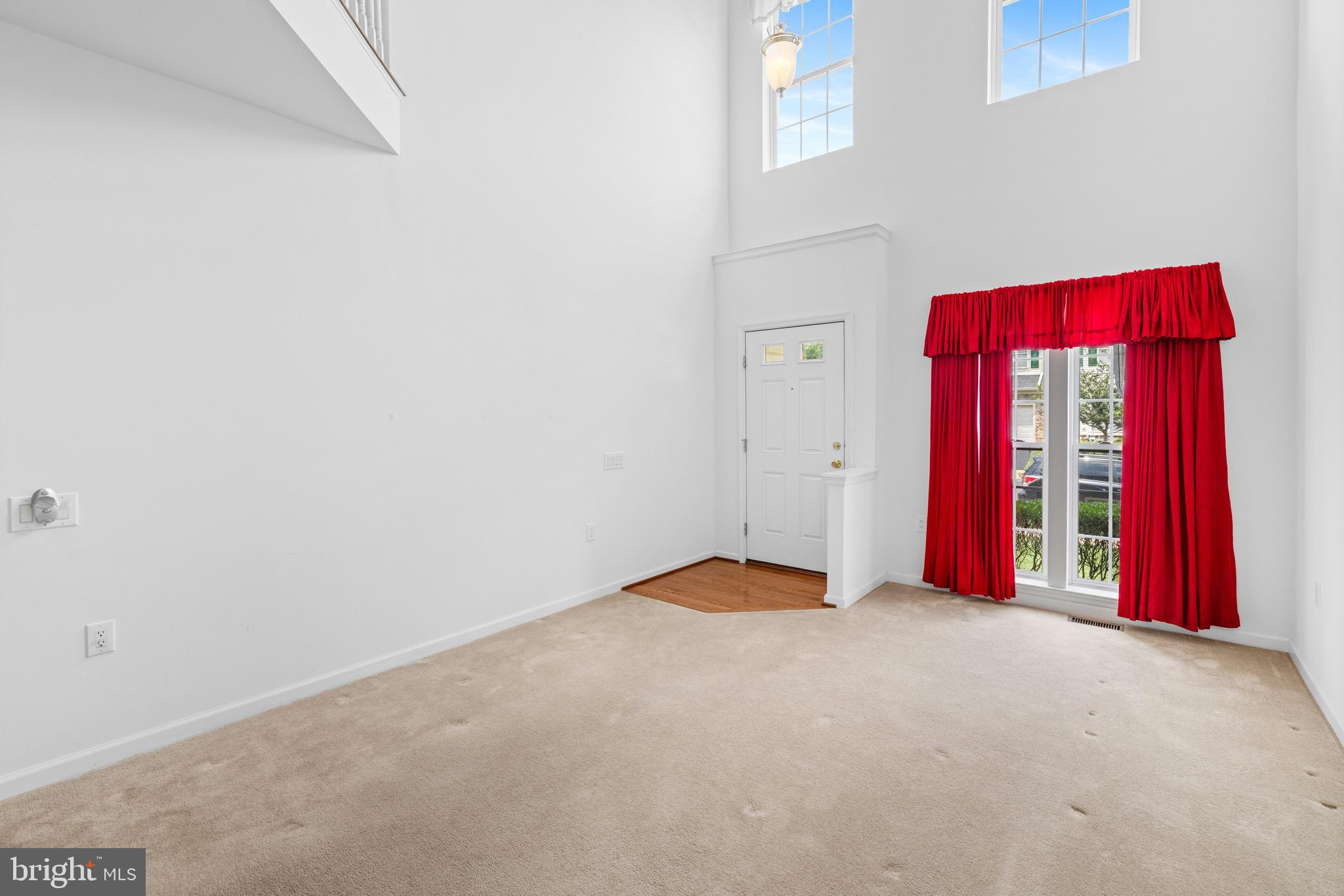 815 Geranium Dr