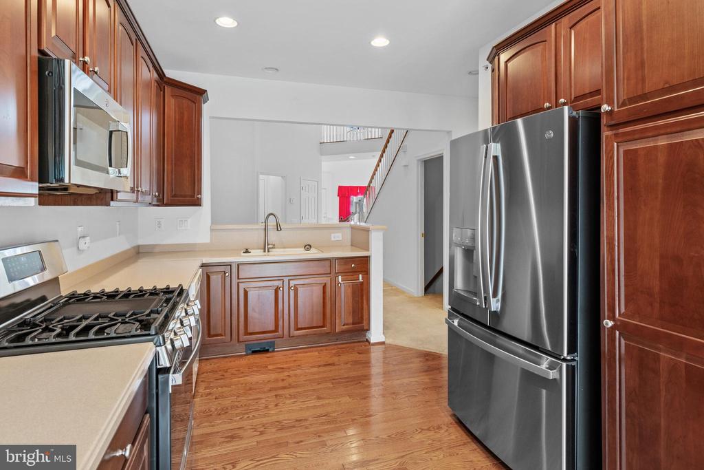 815 Geranium Dr