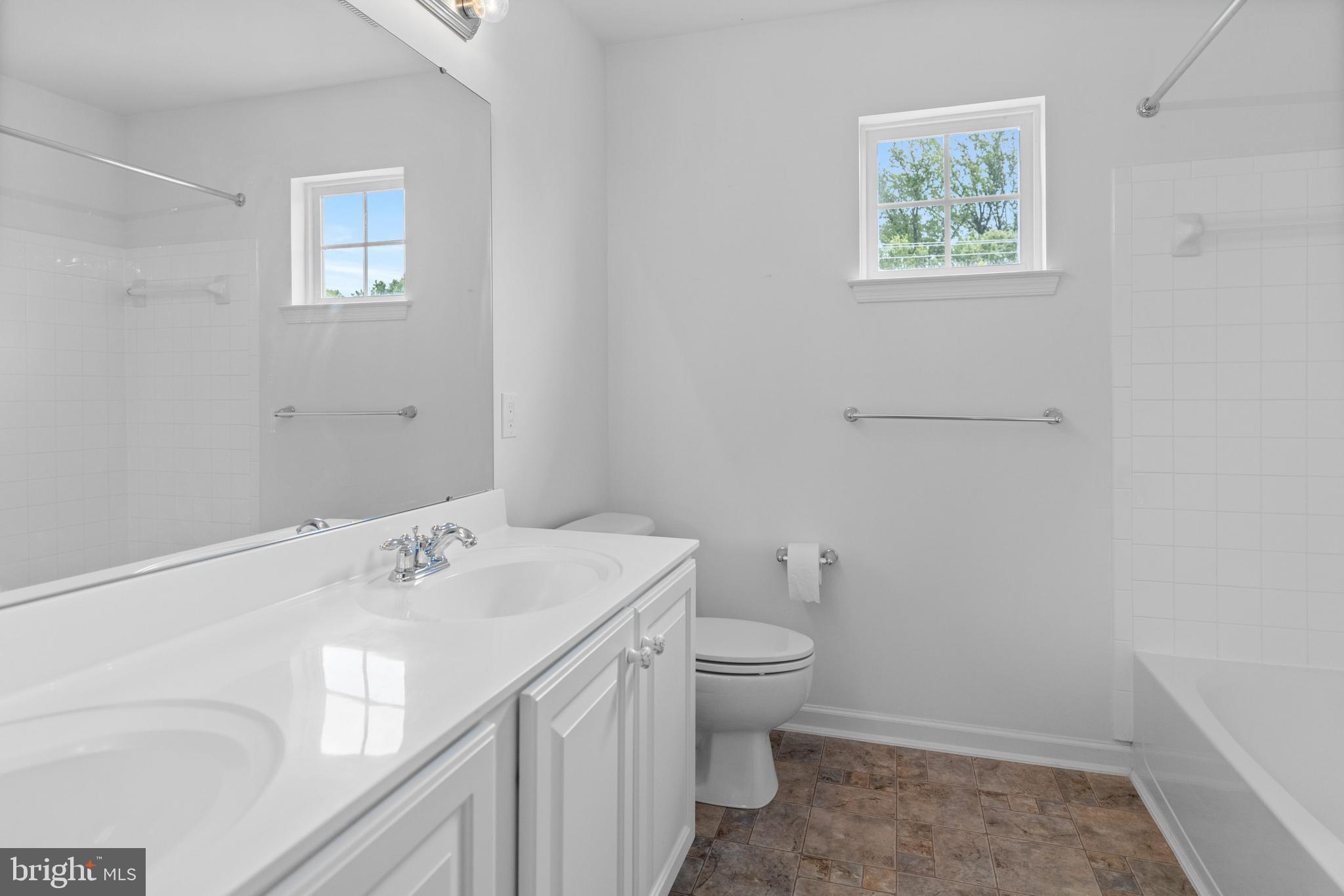 815 Geranium Dr