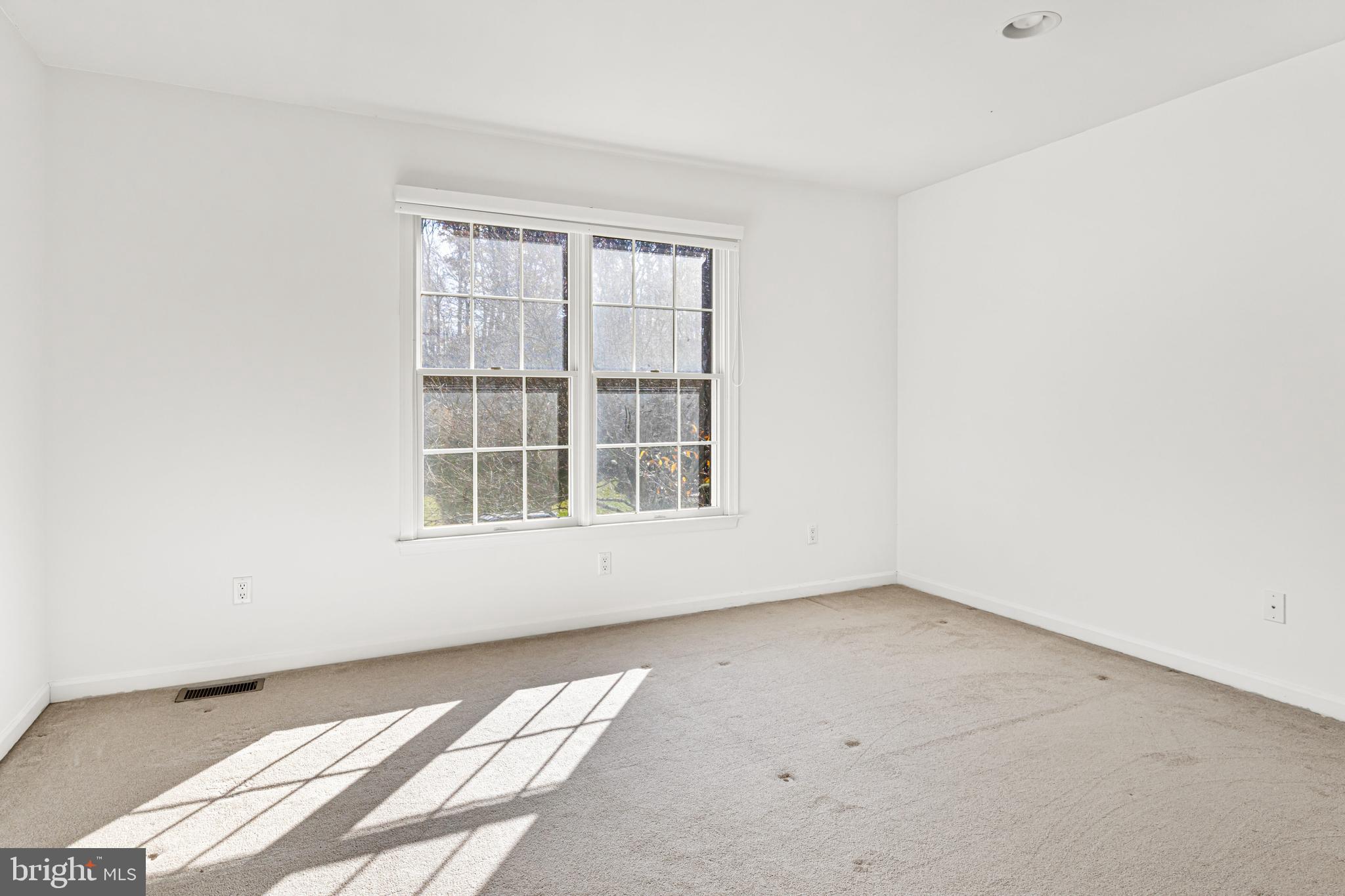 3772 POWDER HORN DRIVE