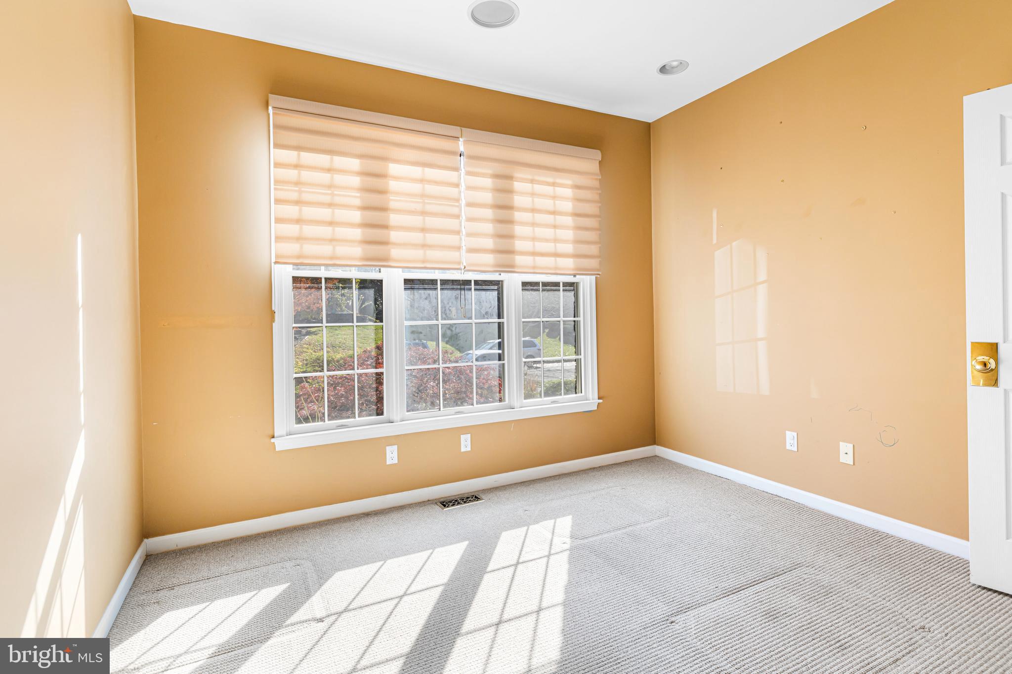 3772 POWDER HORN DRIVE