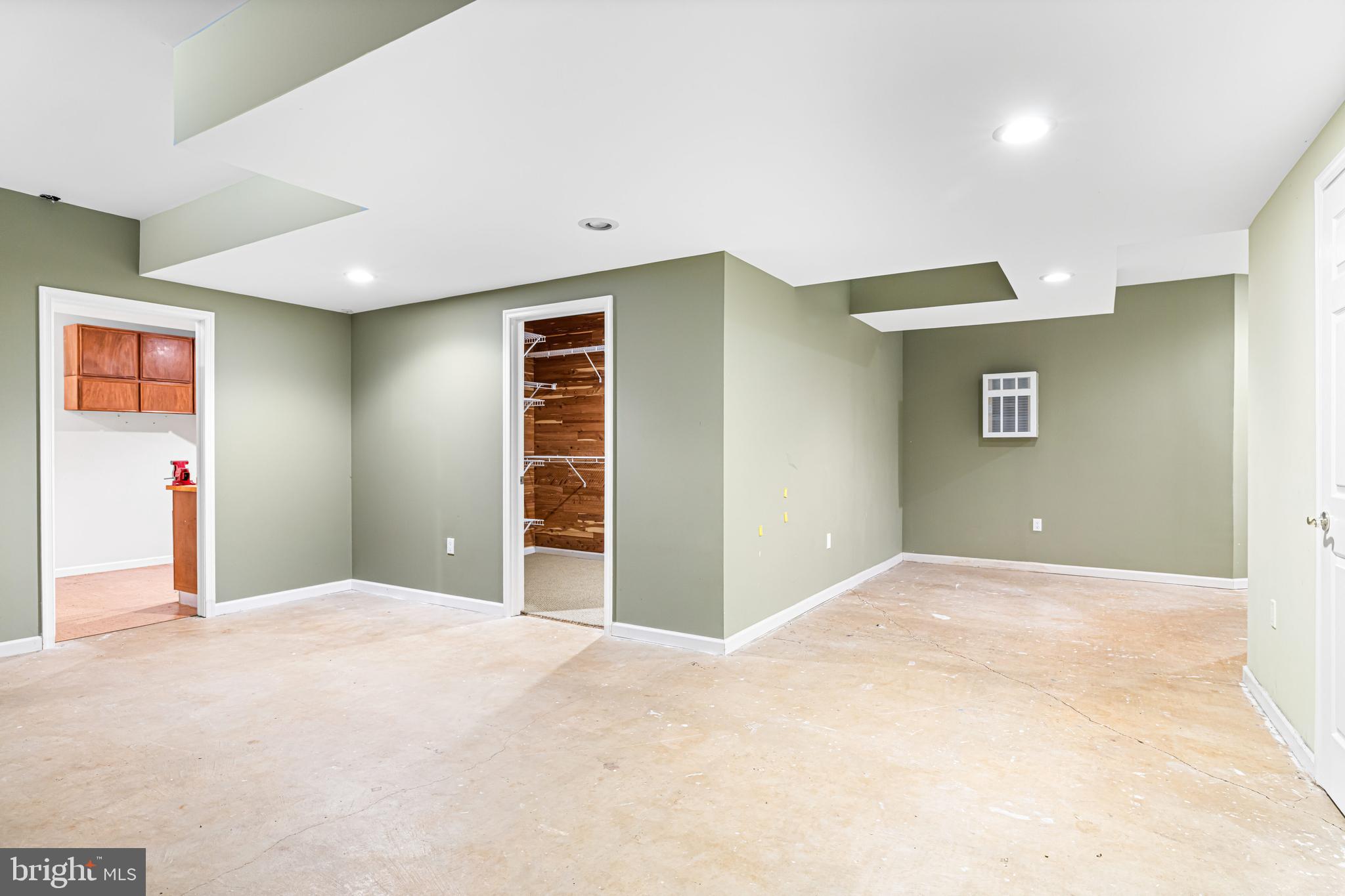 3772 POWDER HORN DRIVE