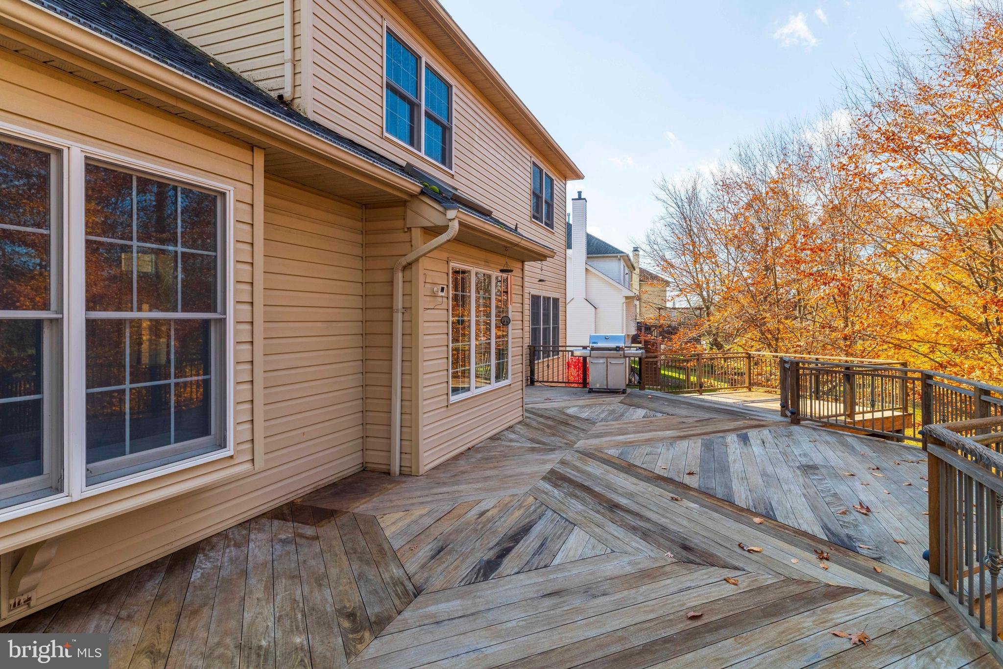 3772 POWDER HORN DRIVE