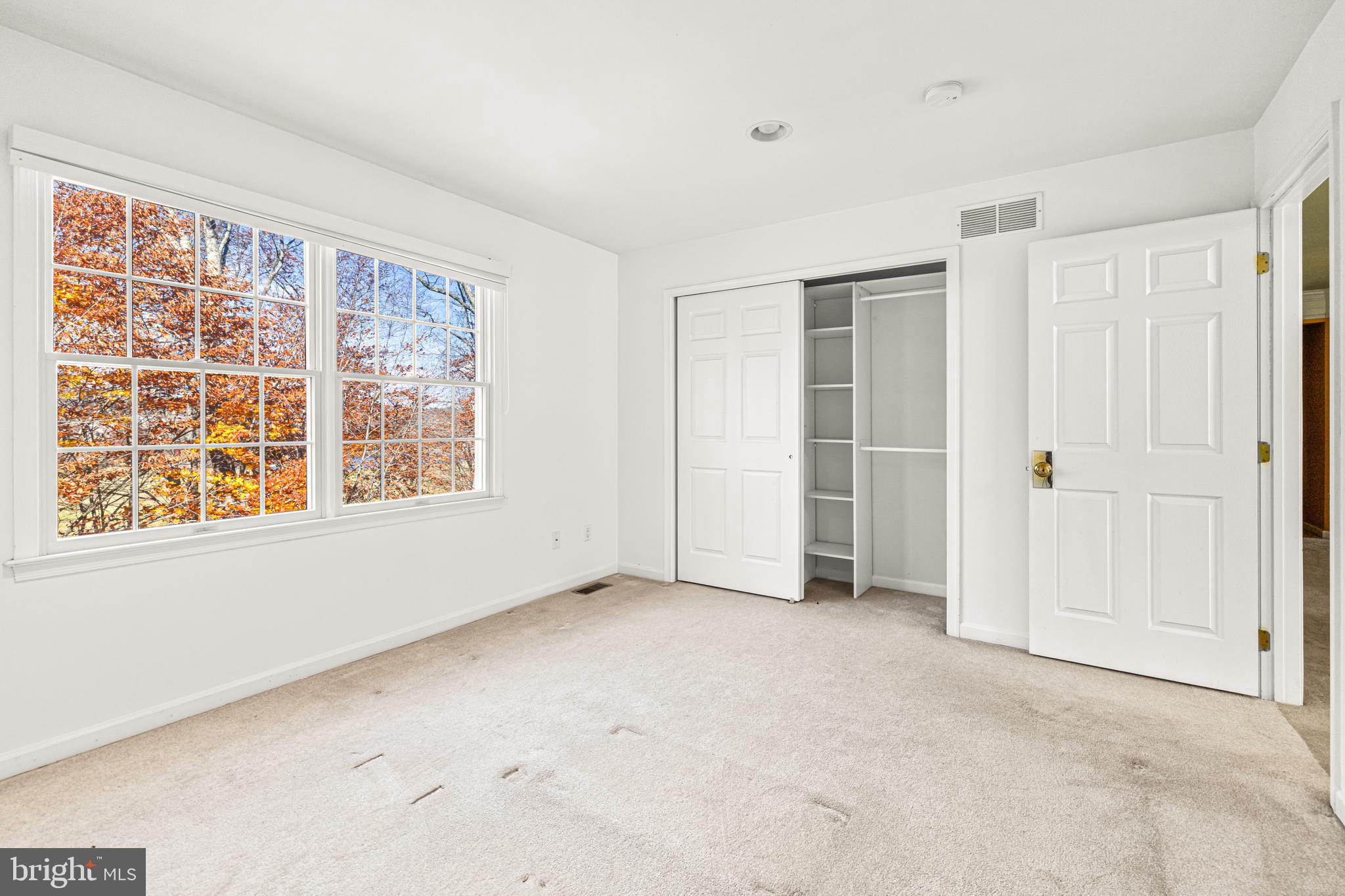 3772 POWDER HORN DRIVE