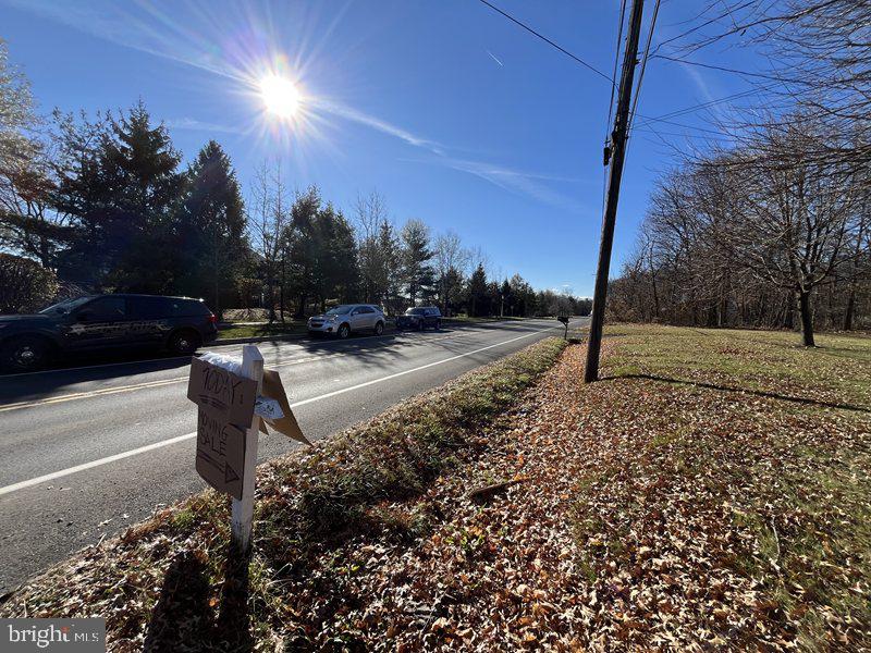 1820 HILLTOWN PIKE
