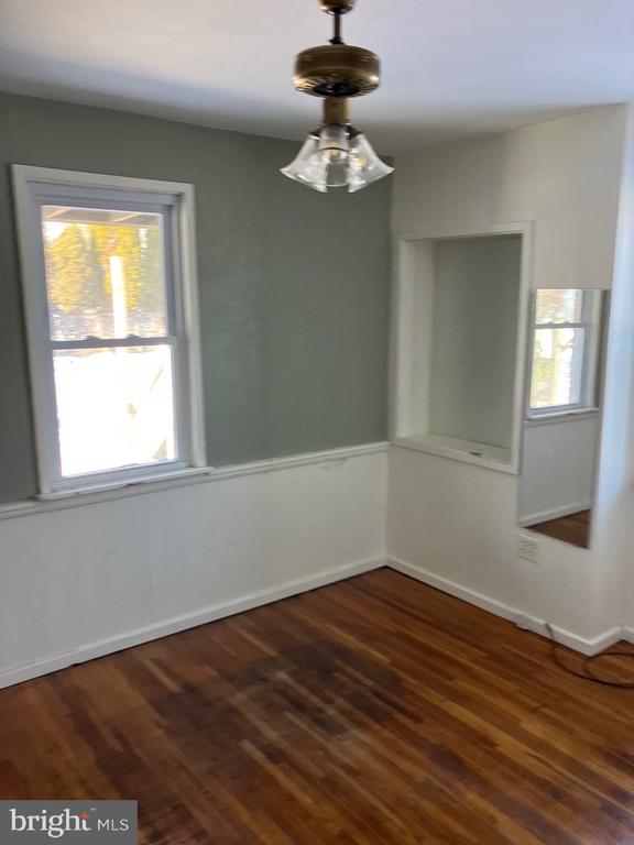1820 HILLTOWN PIKE