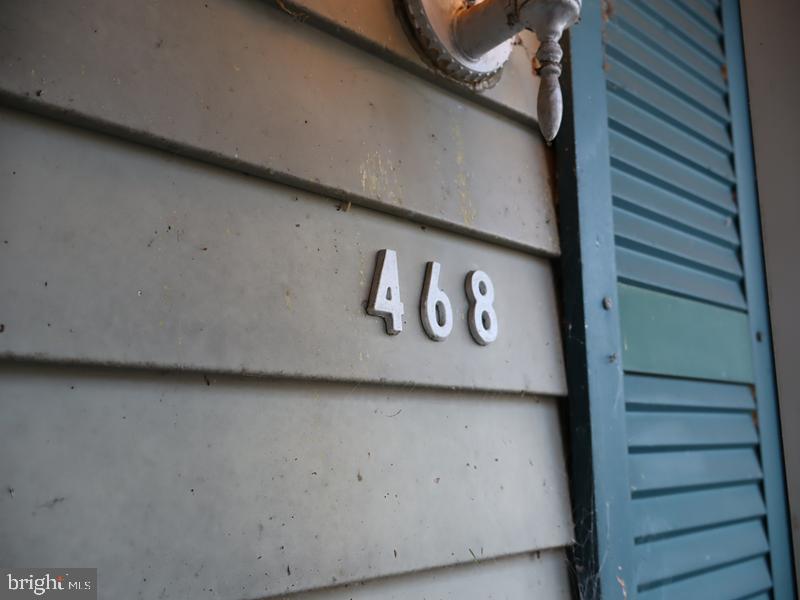 468 W STONEY HILL COURT W