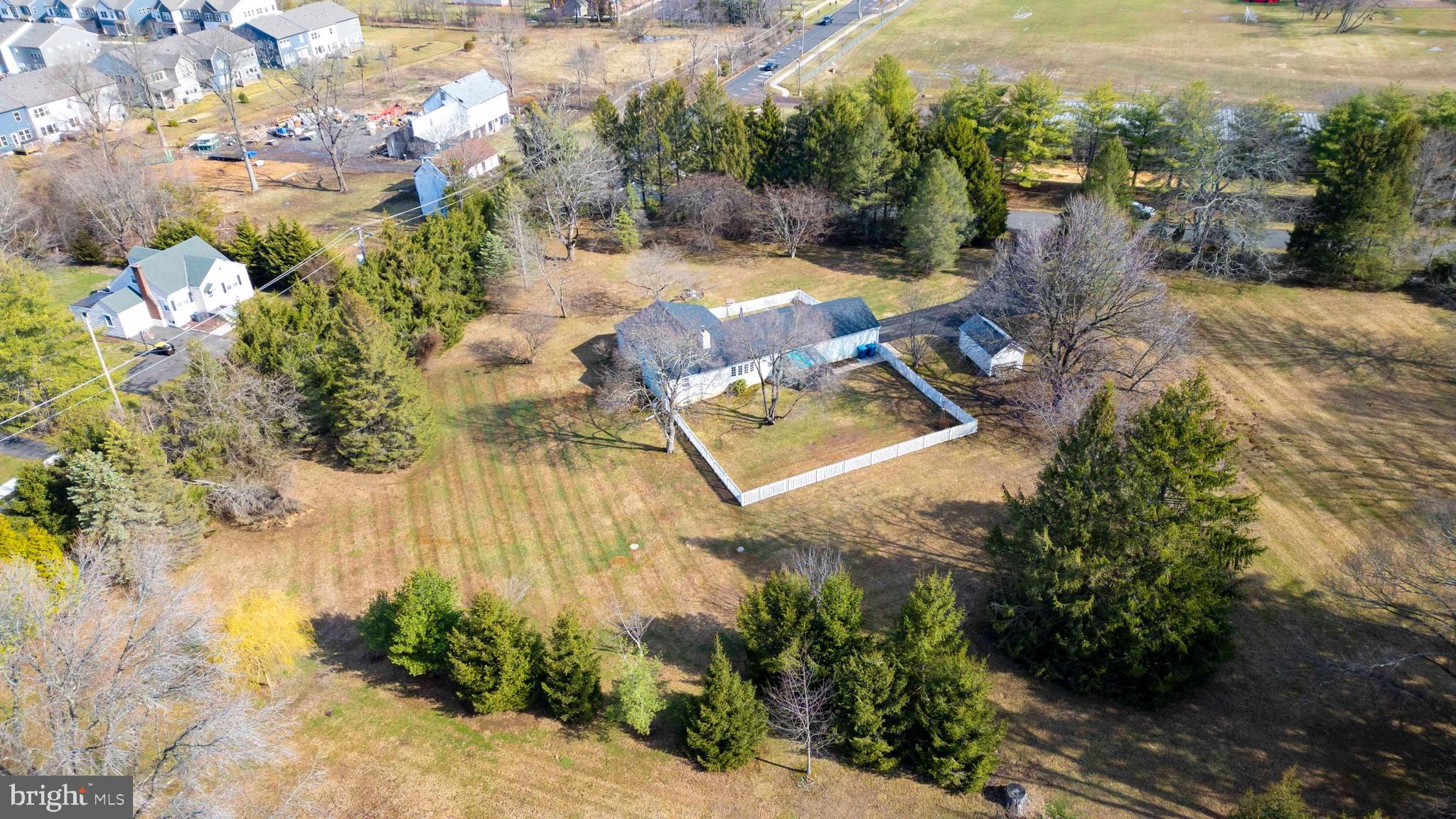2091 MEETINGHOUSE ROAD