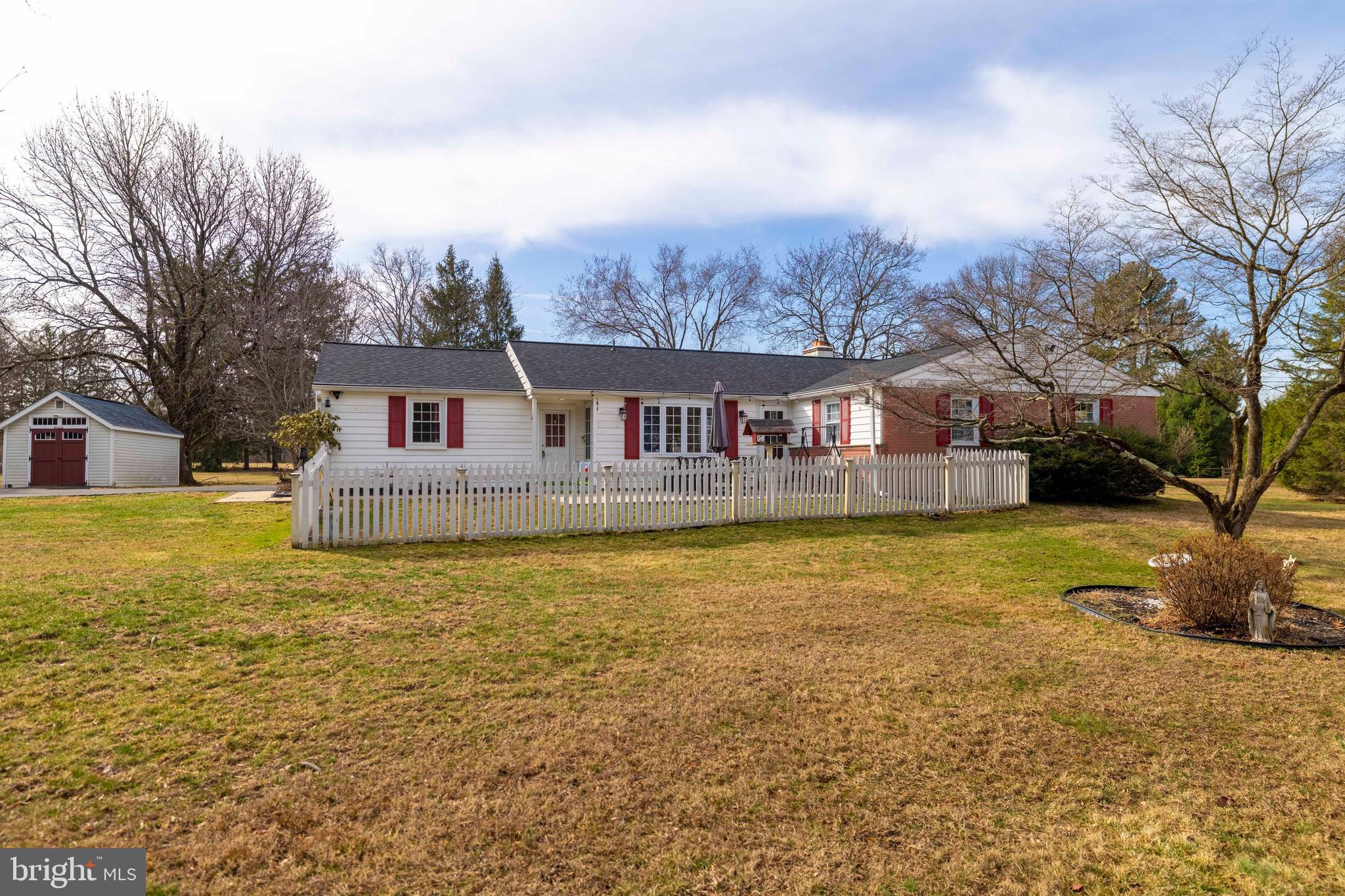 2091 MEETINGHOUSE ROAD
