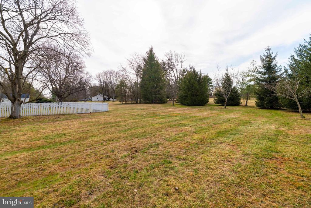 2091 MEETINGHOUSE ROAD