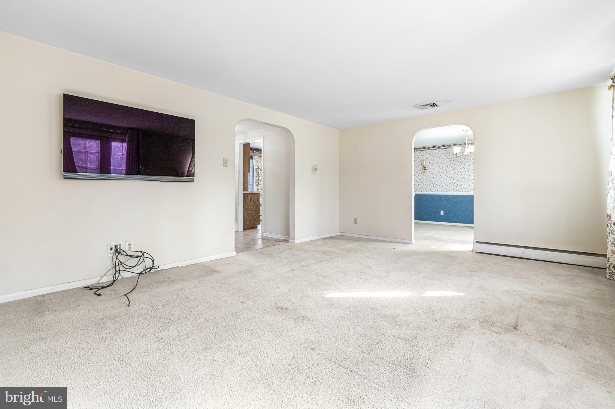 2091 MEETINGHOUSE ROAD