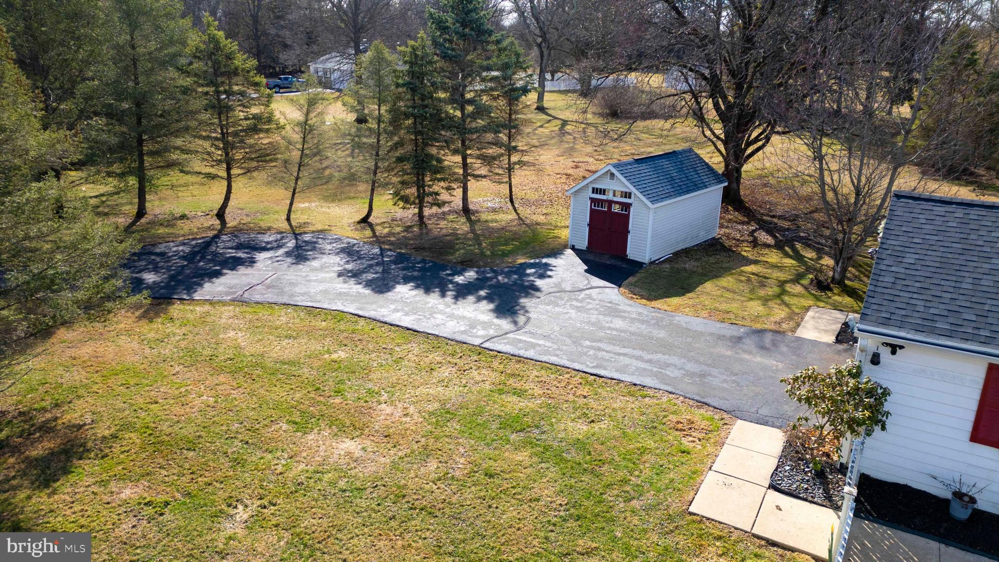 2091 MEETINGHOUSE ROAD