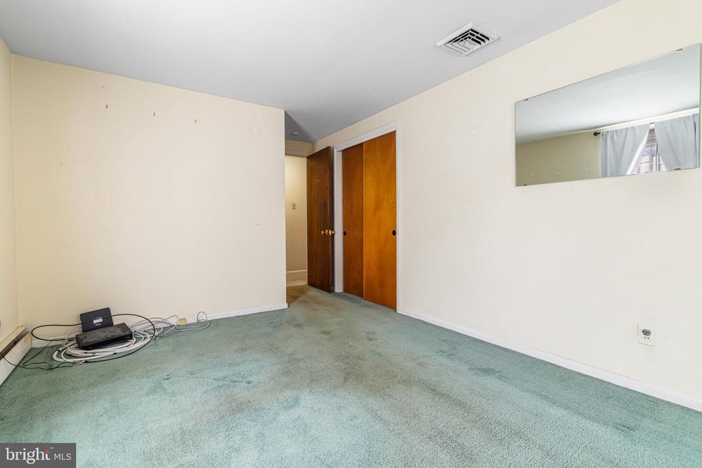 2091 MEETINGHOUSE ROAD