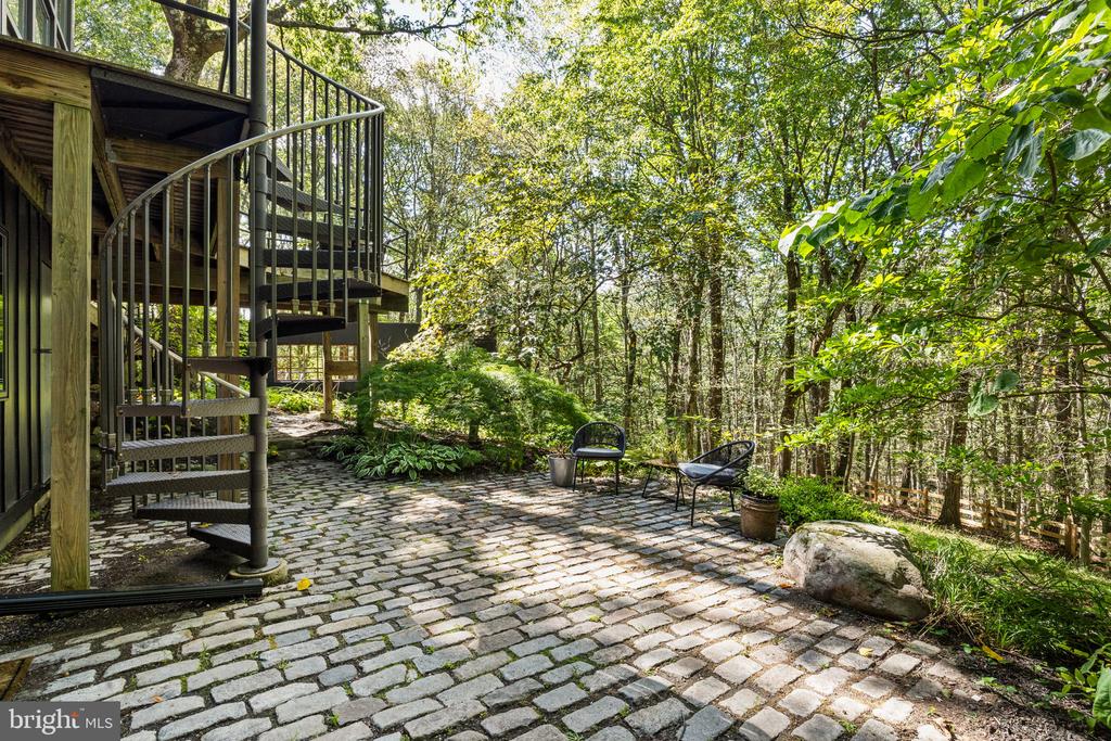 2905 ASH MILL ROAD