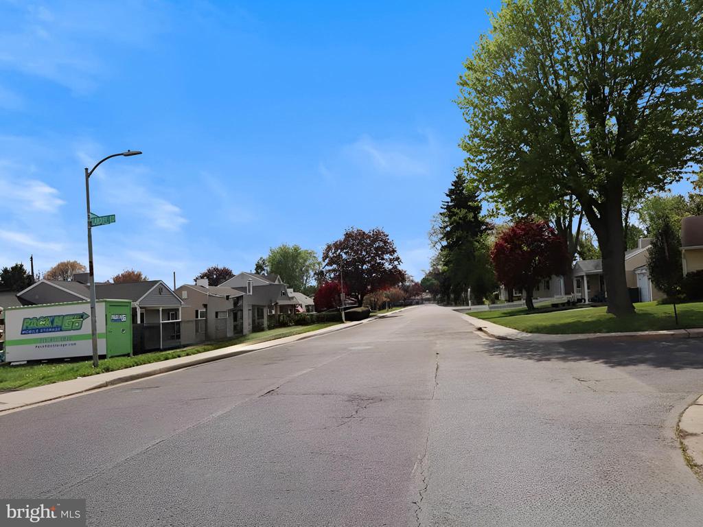 684 AUSTIN DRIVE