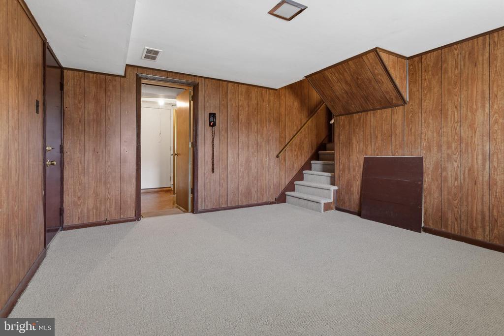 509 PENROSE LANE