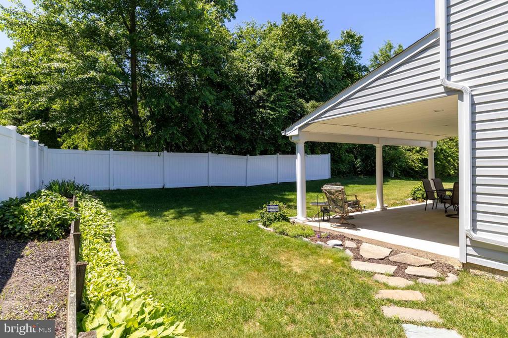 3271 CLARIDGE ROAD