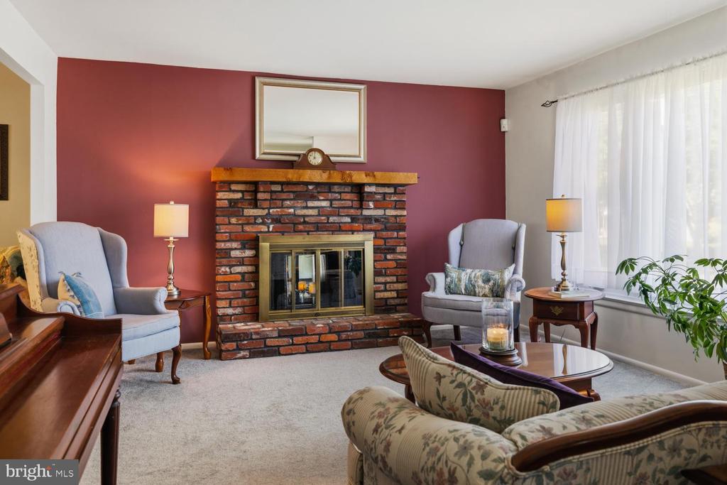 3271 CLARIDGE ROAD