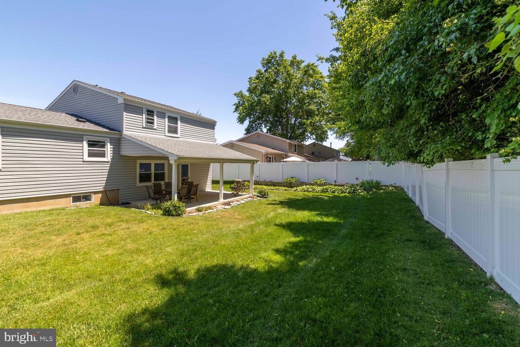 3271 CLARIDGE ROAD