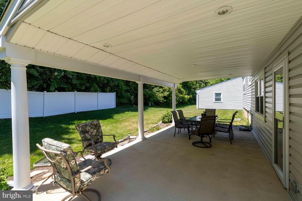 3271 CLARIDGE ROAD