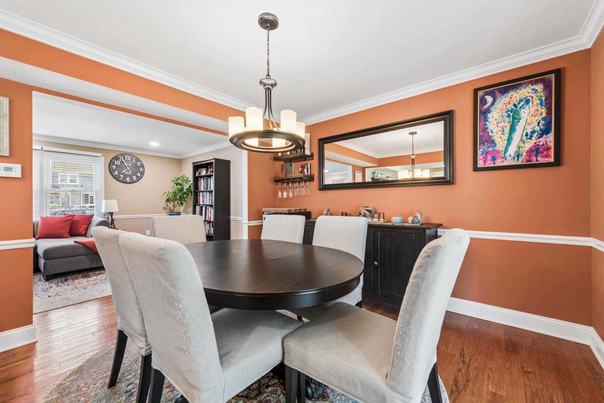 275 WAVERLY ROAD
