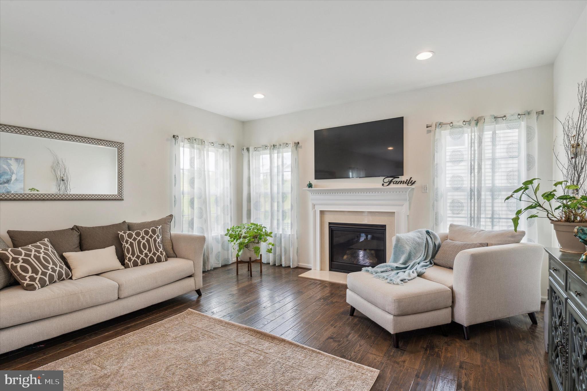 1117 Isabella Ct