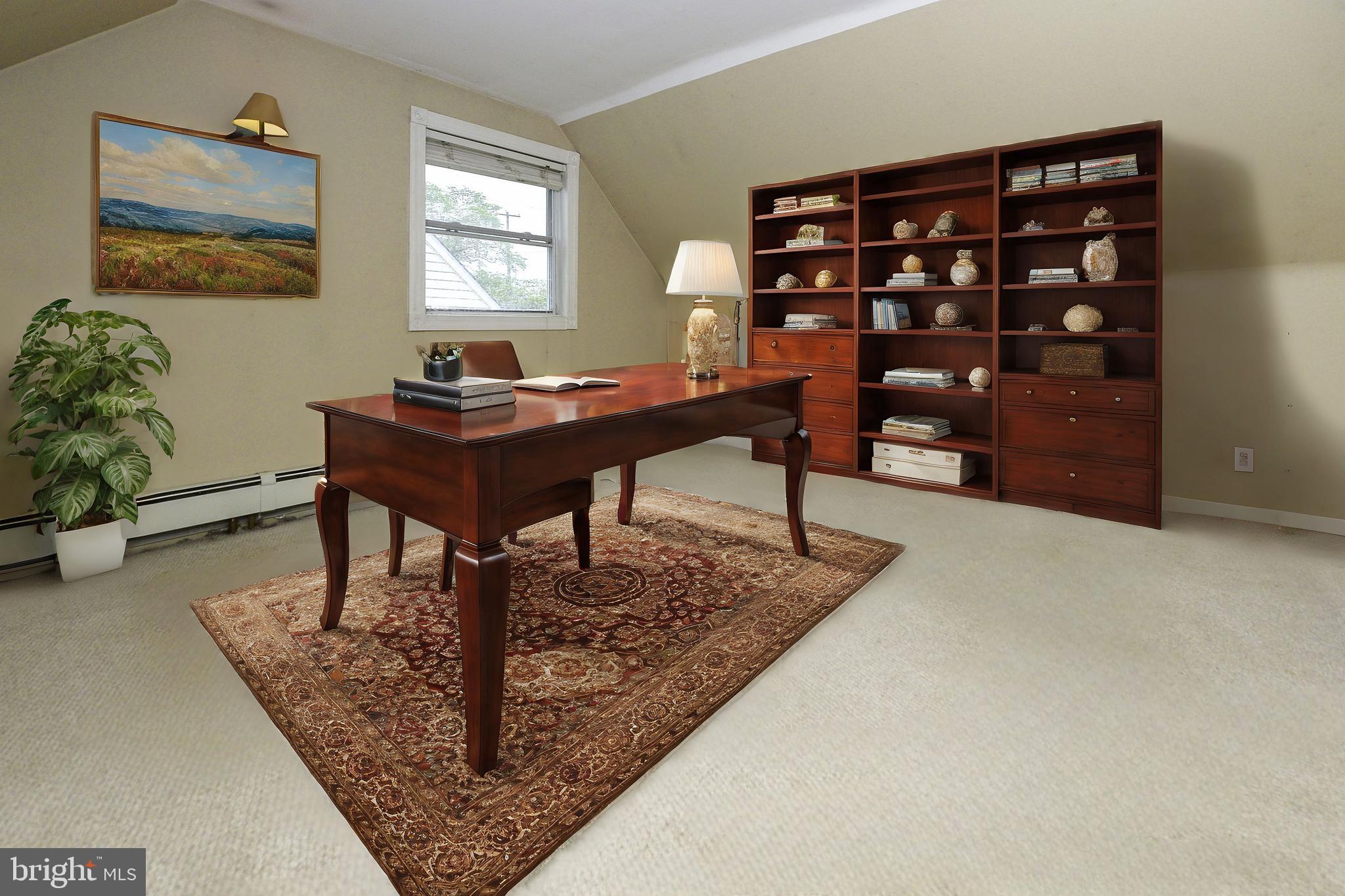 909 Old Lancaster Rd