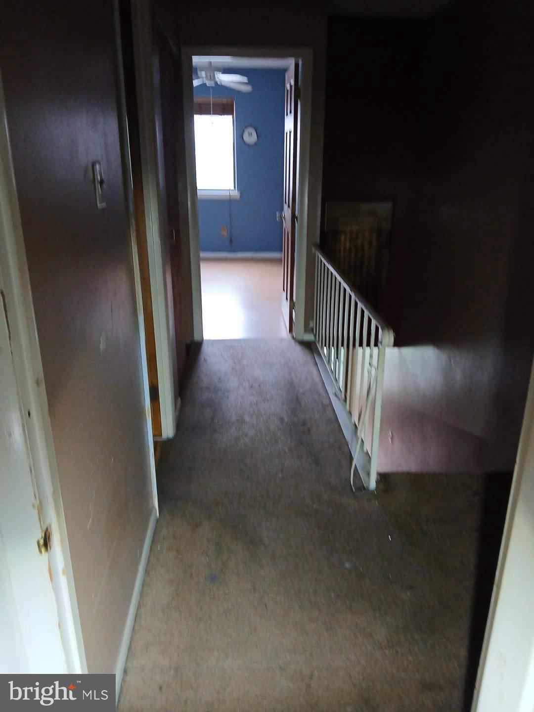 453 SUMMIT HOUSE 453